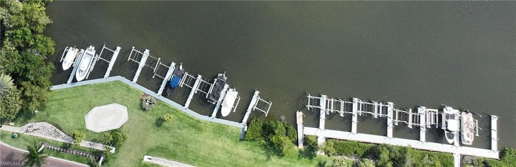 104 Anguilla Ln, Bonita Springs, FL 34134-46