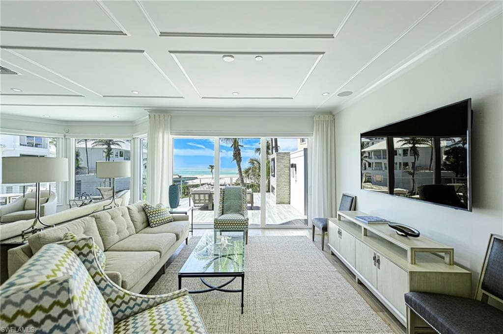 104 Anguilla Ln, Bonita Springs, FL 34134-6