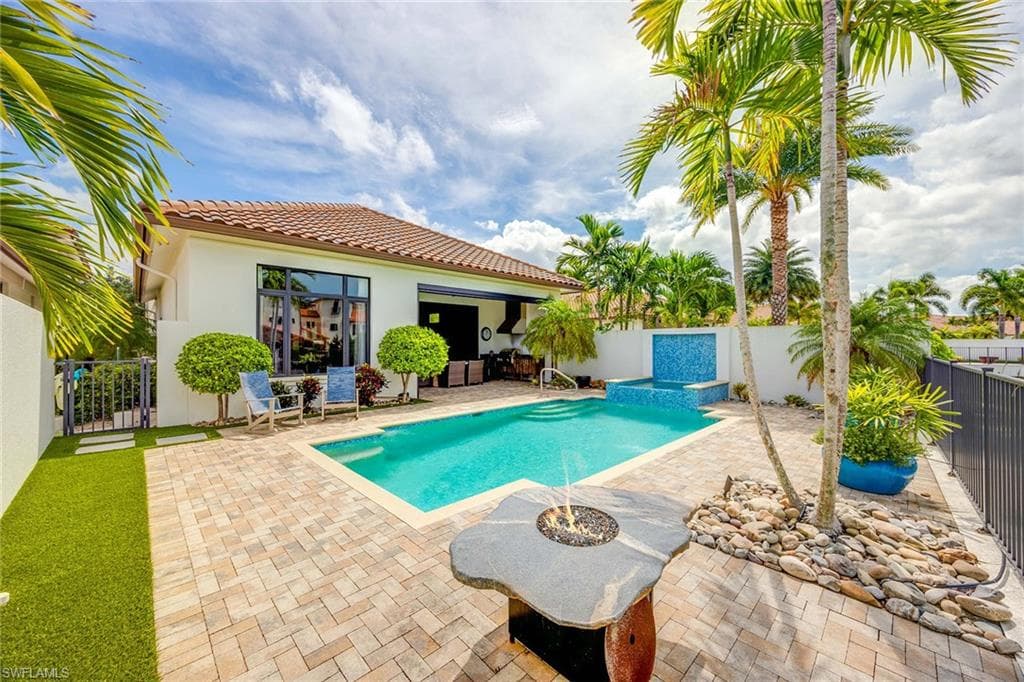 16512 Talis Park Dr, Naples, FL 34110-31