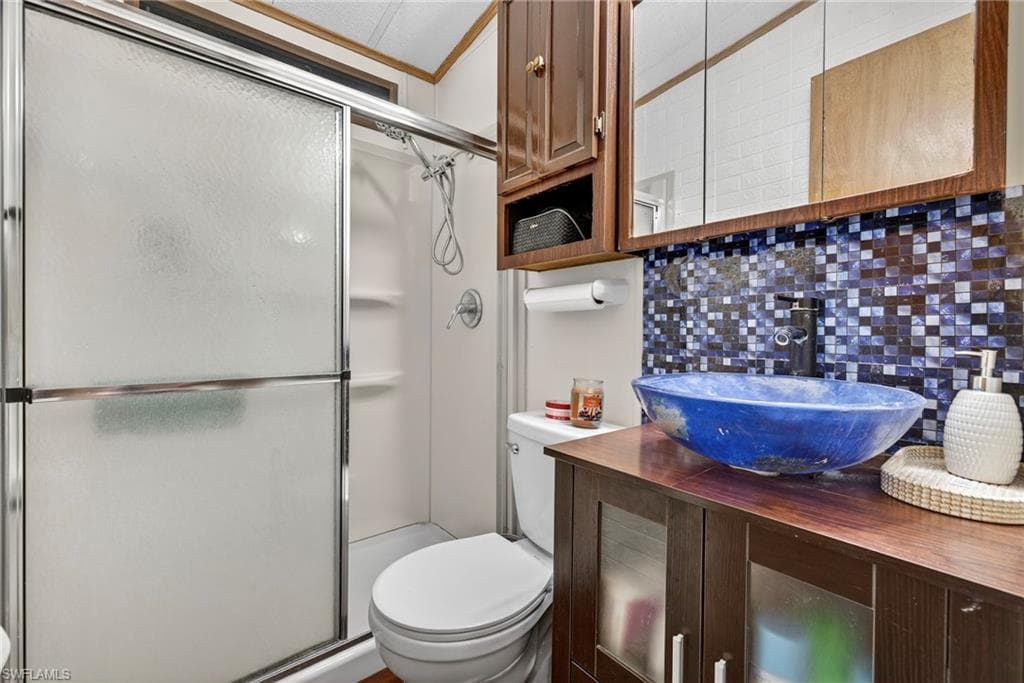 53 La Fonda Ln, North Fort Myers, FL 33903-21