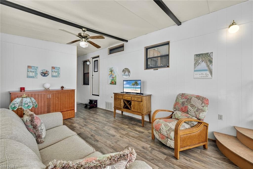 53 La Fonda Ln, North Fort Myers, FL 33903-4