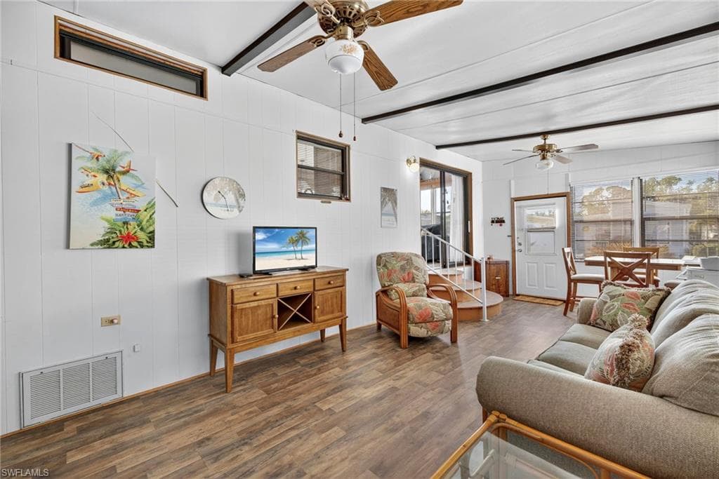 53 La Fonda Ln, North Fort Myers, FL 33903-5