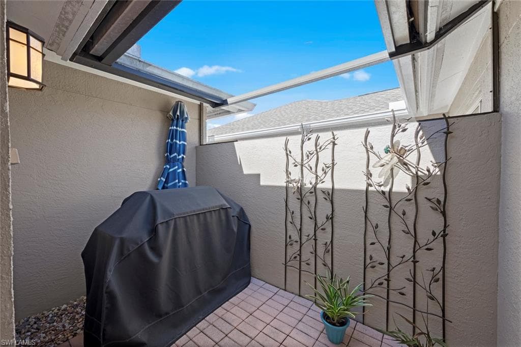 19631 Lost Creek Dr, Estero, FL 33967-20