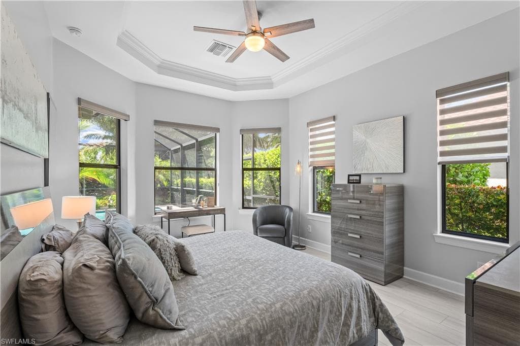 8696 Dilillo St, Naples, FL 34119-14