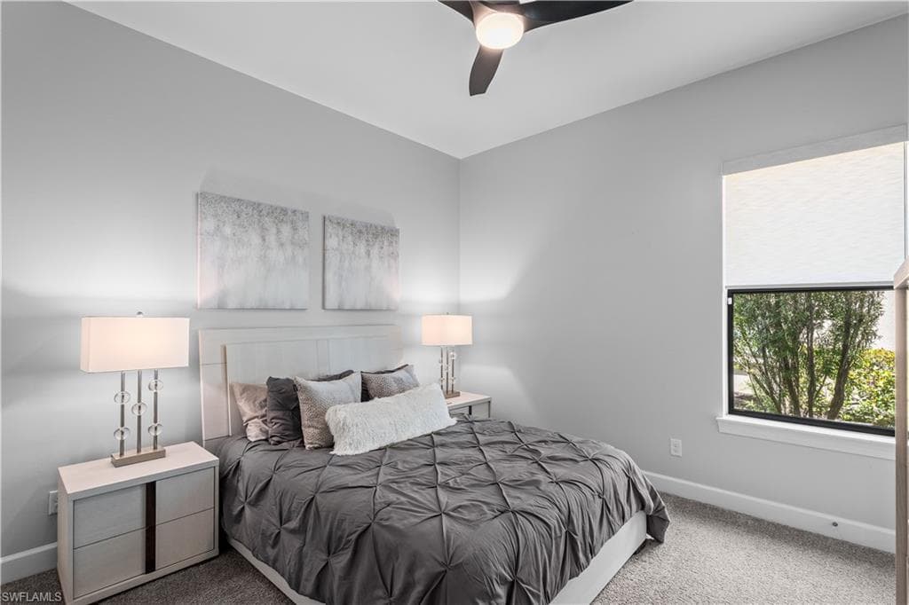 8696 Dilillo St, Naples, FL 34119-18