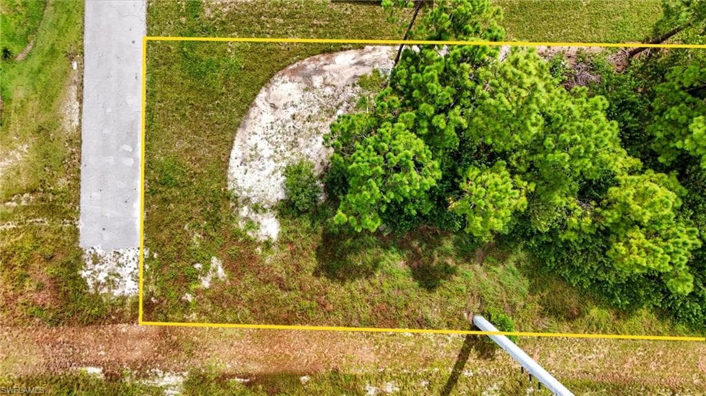 50 Wanda Ave S, Lehigh Acres, FL 33976-5