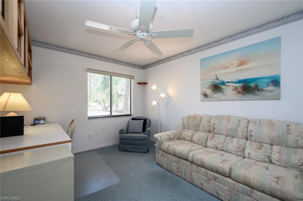 586 Beachwalk Cir O206, Naples, FL 34108-10