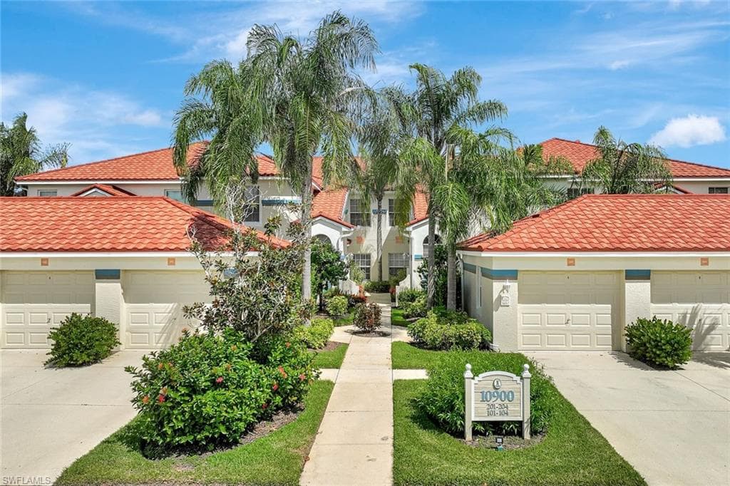 10900 Santa Margherita Rd 102, Estero, FL 34135-19