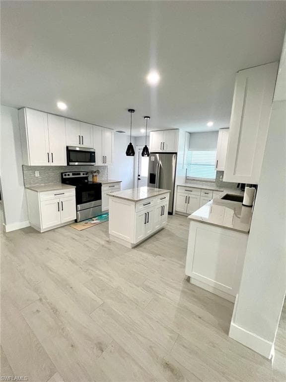 12511 Davis Blvd, Fort Myers, FL 33905-9