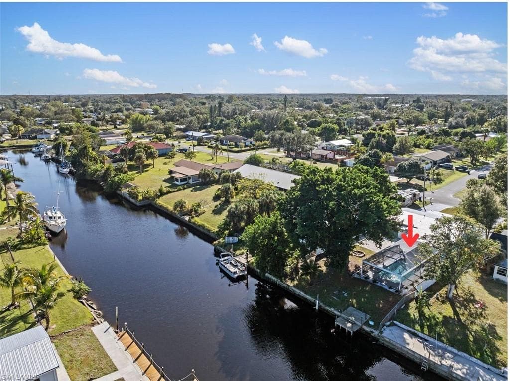 12511 Davis Blvd, Fort Myers, FL 33905-27