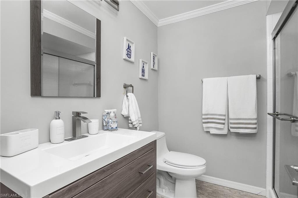136 Harrison Rd L4, Naples, FL 34112-18