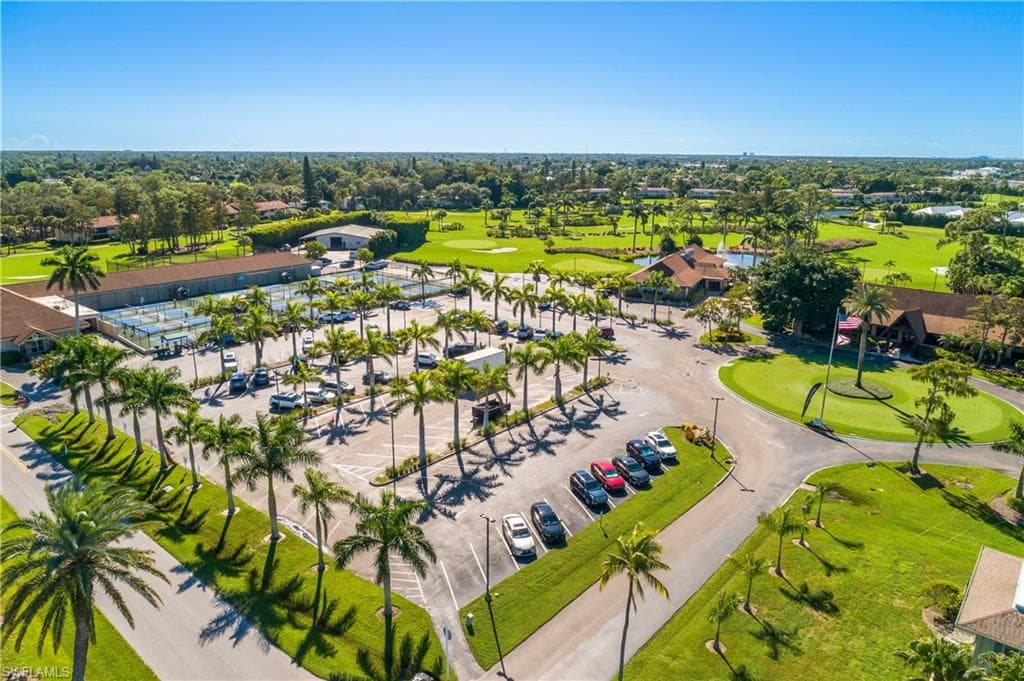 136 Harrison Rd L4, Naples, FL 34112-36
