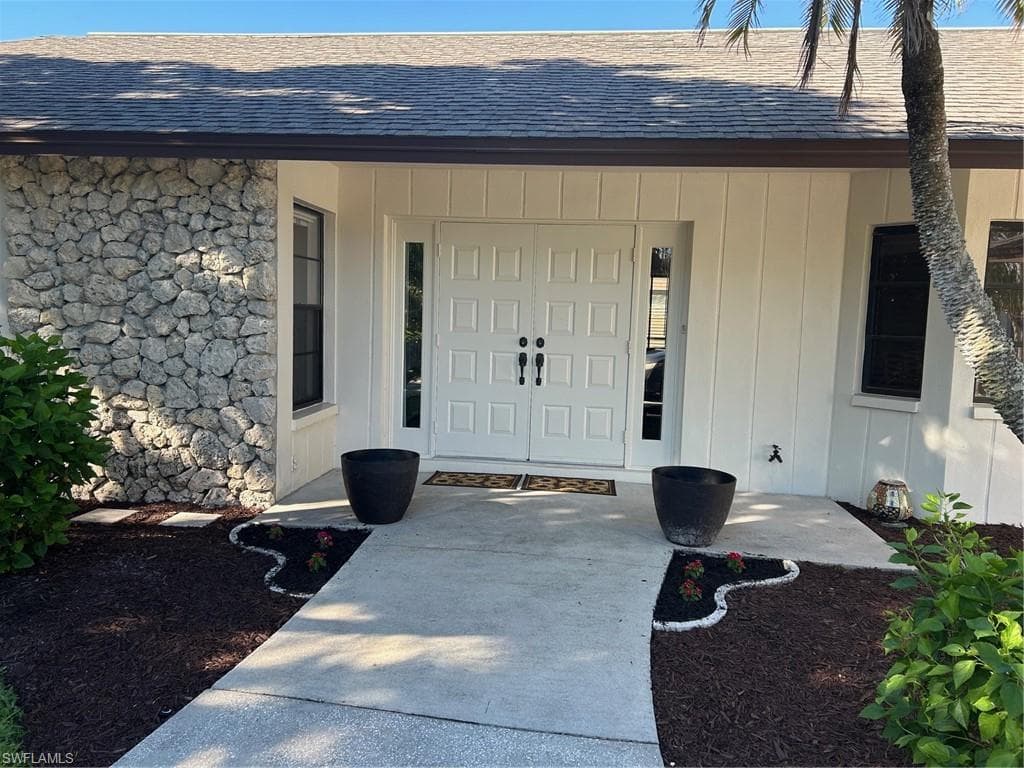 1982 Sheffield Ave, Marco Island, FL 34145-23