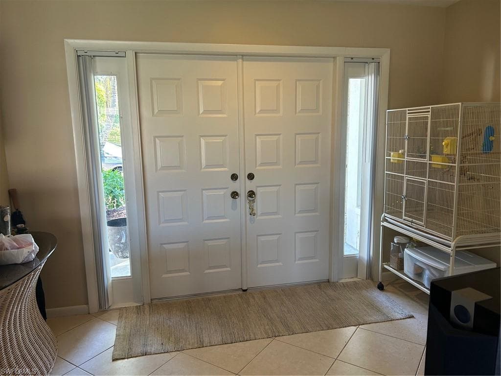 1982 Sheffield Ave, Marco Island, FL 34145-2