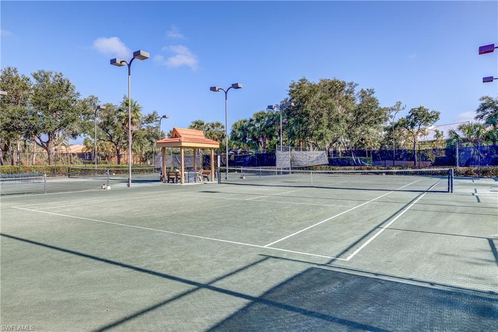 2462 Hidden Lake Dr 201, Naples, FL 34112-31