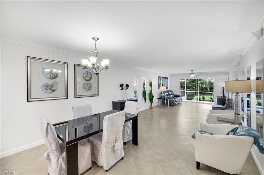 2462 Hidden Lake Dr 201, Naples, FL 34112-5