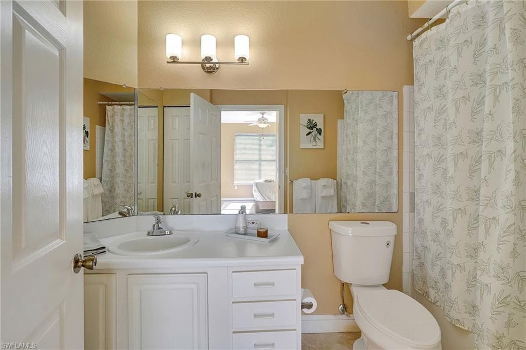 11510 Villa Grand 407, Fort Myers, FL 33913-17
