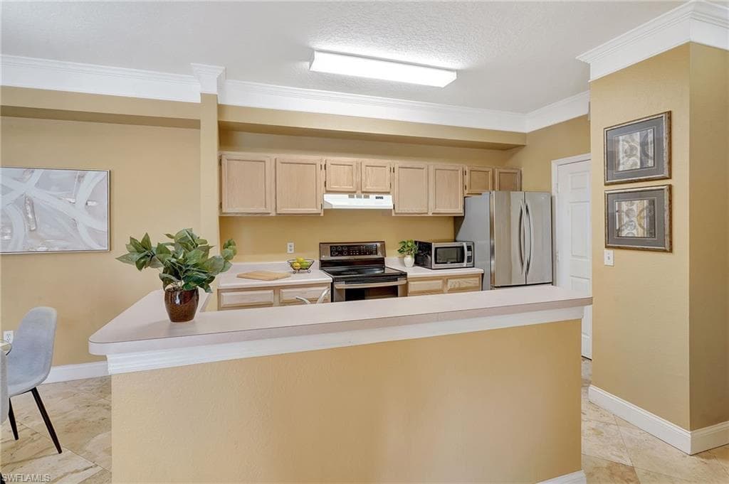 11510 Villa Grand 407, Fort Myers, FL 33913-22