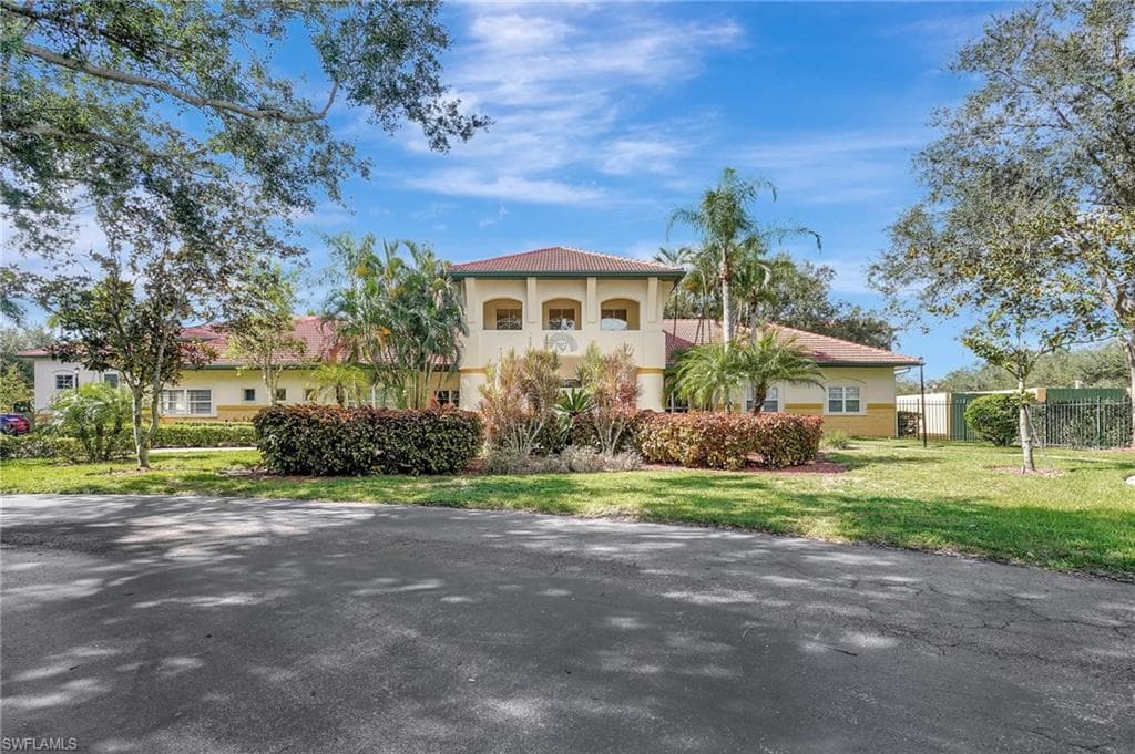 11510 Villa Grand 407, Fort Myers, FL 33913-2