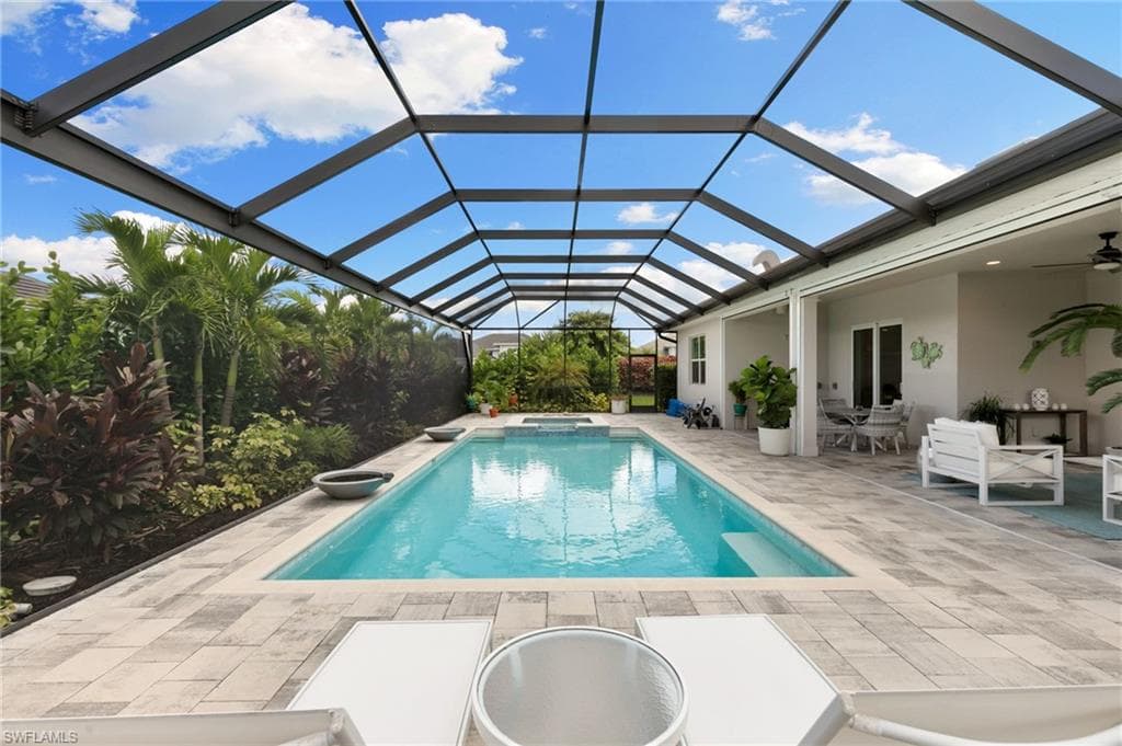 14303 Neptune Ave, Naples, FL 34114-33