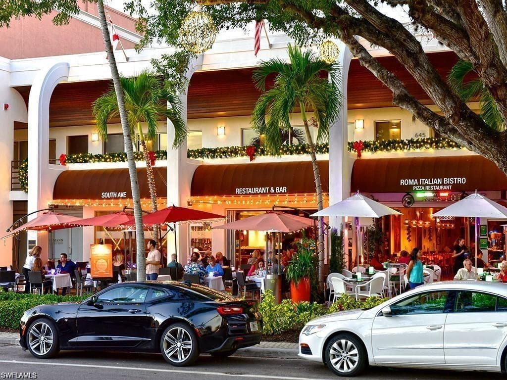 13105 Vanderbilt Dr 405, Naples, FL 34110-48