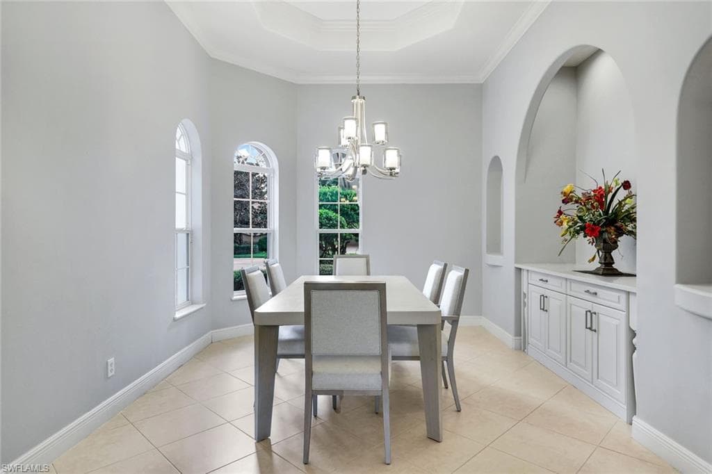 5799 Hammock Isles Dr, Naples, FL 34119-14