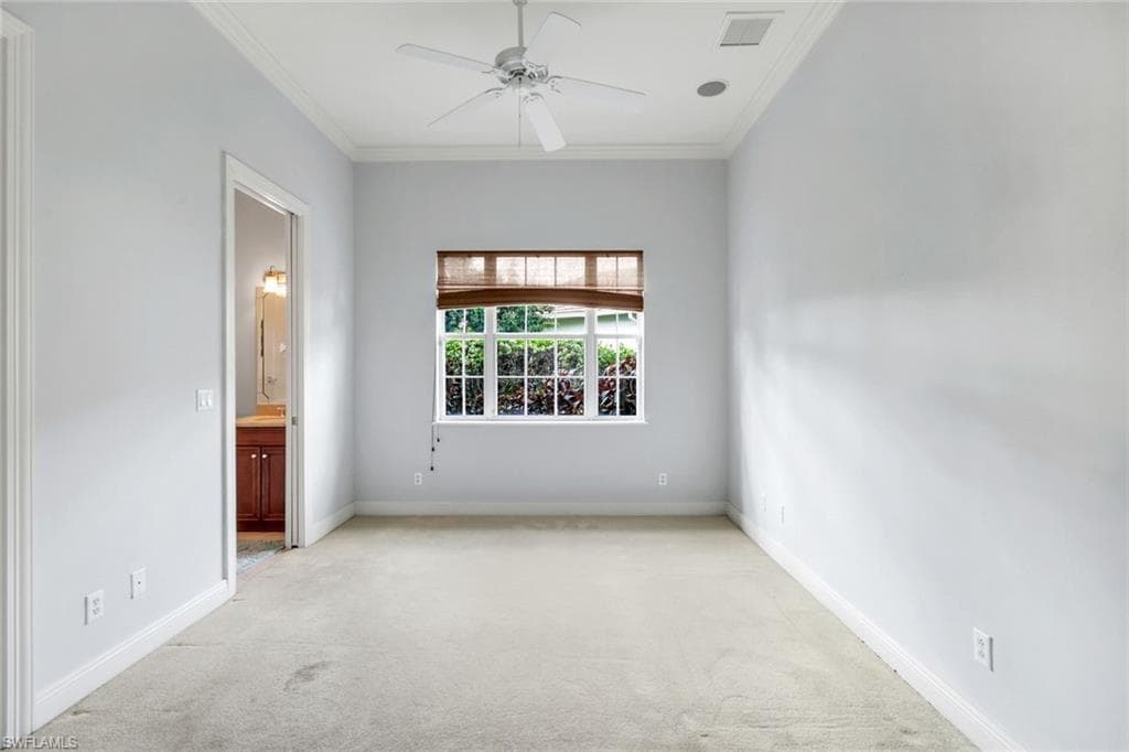 5799 Hammock Isles Dr, Naples, FL 34119-24