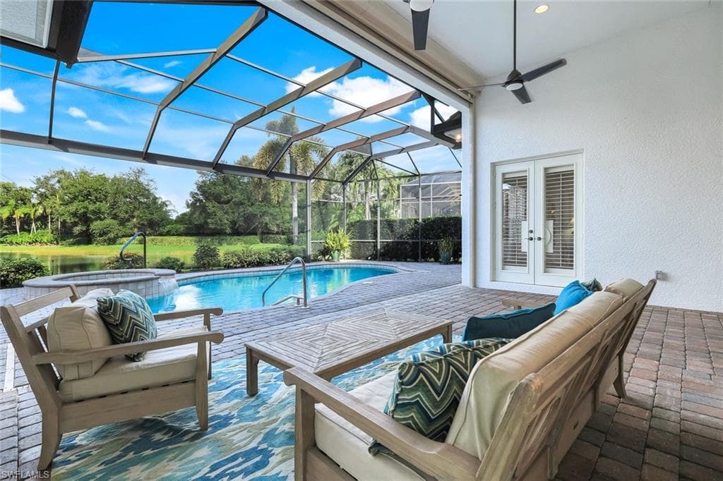 5799 Hammock Isles Dr, Naples, FL 34119-32