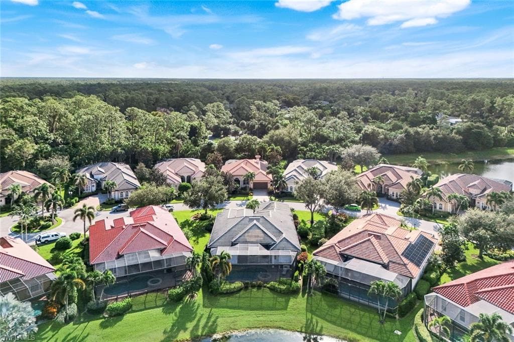 5799 Hammock Isles Dr, Naples, FL 34119-40