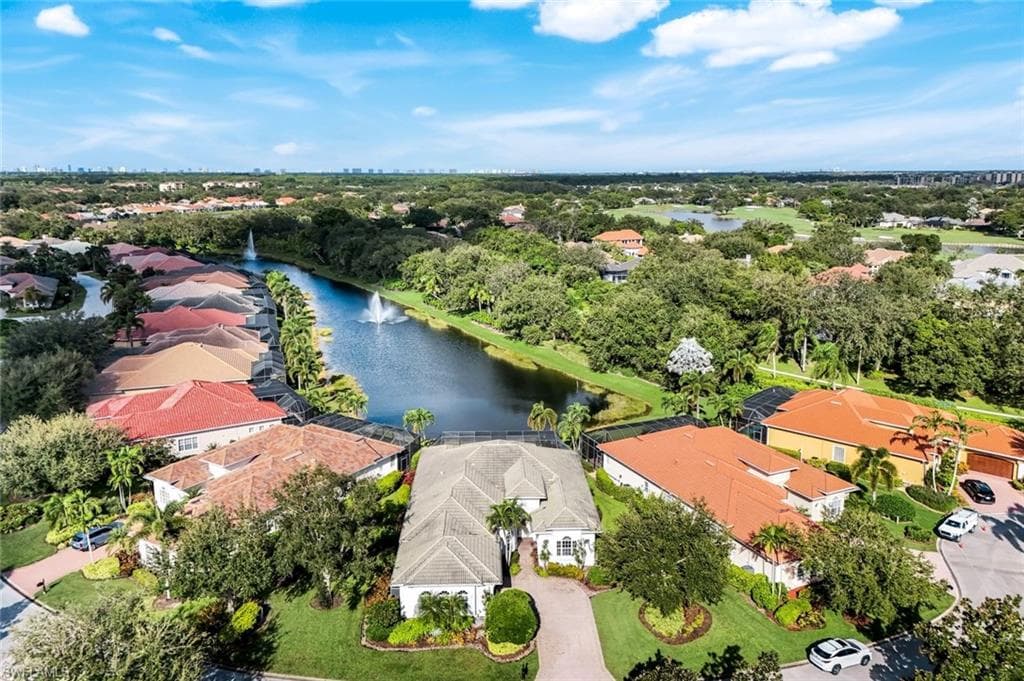 5799 Hammock Isles Dr, Naples, FL 34119-45