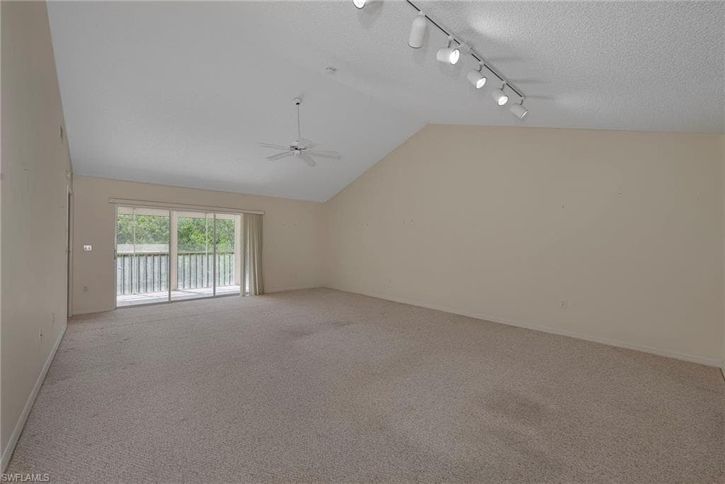 3001 Sandpiper Bay Cir B303, Naples, FL 34112-4