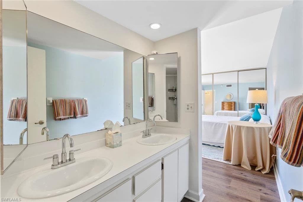 1454 Park Shore Cir 2, Fort Myers, FL 33901-19