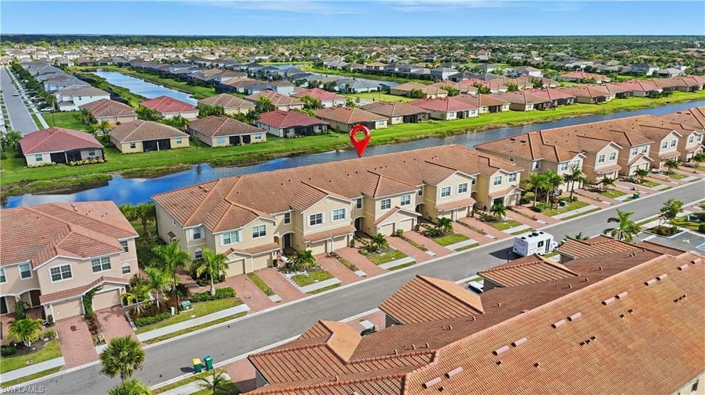 2870 Blossom Way, Naples, FL 34120-2