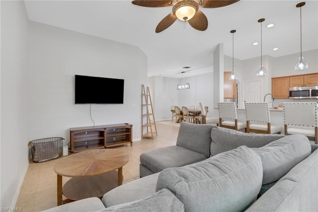 2642 Orange Grove Trl, Naples, FL 34120-13