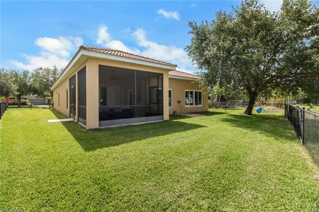 2642 Orange Grove Trl, Naples, FL 34120-25