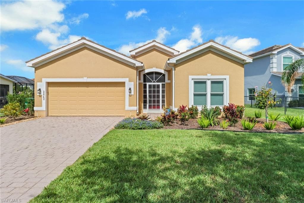 2642 Orange Grove Trl, Naples, FL 34120-1