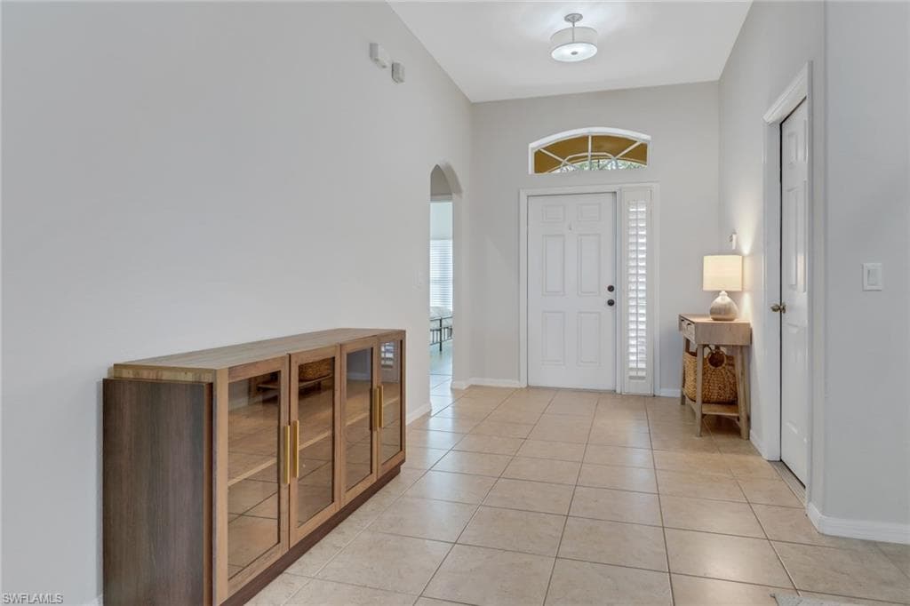 2642 Orange Grove Trl, Naples, FL 34120-3