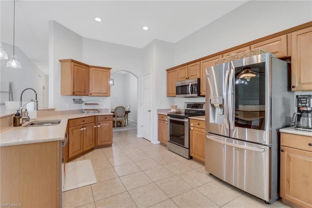 2642 Orange Grove Trl, Naples, FL 34120-7