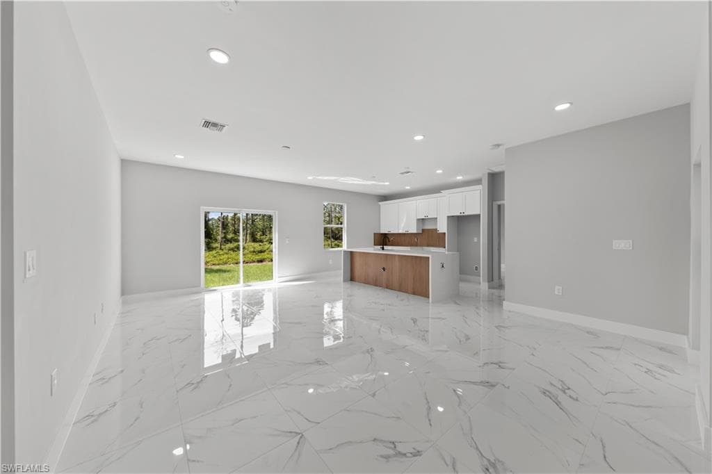 1008 Garibaldi St E, Lehigh Acres, FL 33974-1