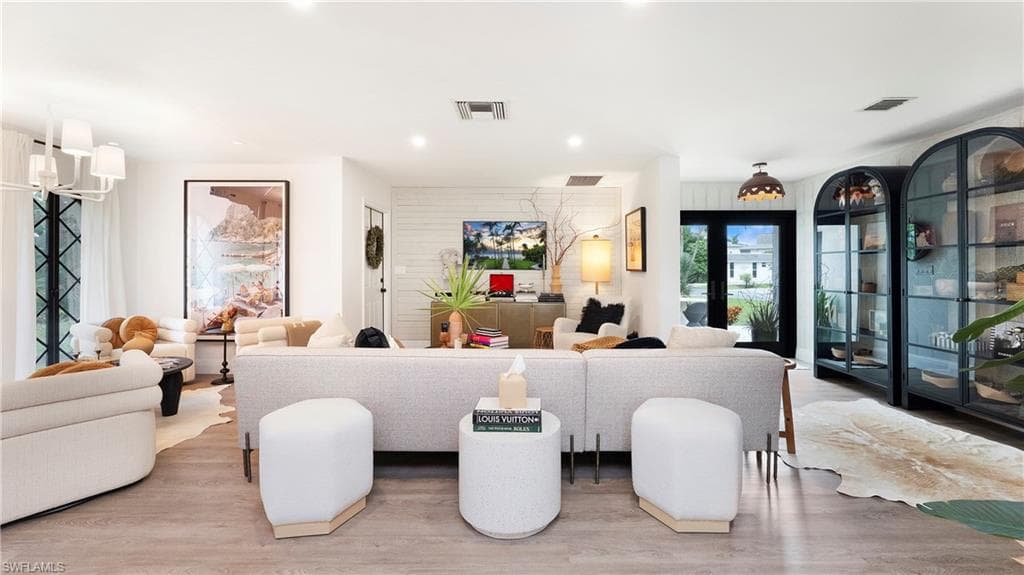 230 Georgetown Blvd 45, Naples, FL 34112-1