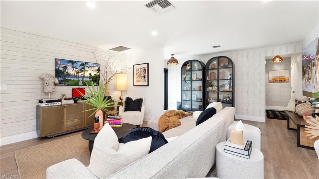 230 Georgetown Blvd 45, Naples, FL 34112-4