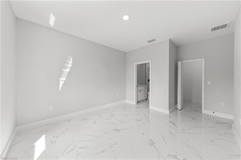 1111 Dutchess St E, Lehigh Acres, FL 33974-17