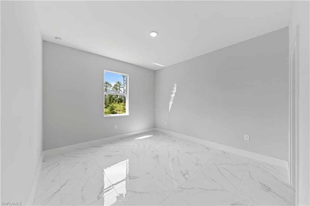 610 Flamingo Ave, Lehigh Acres, FL 33974-14