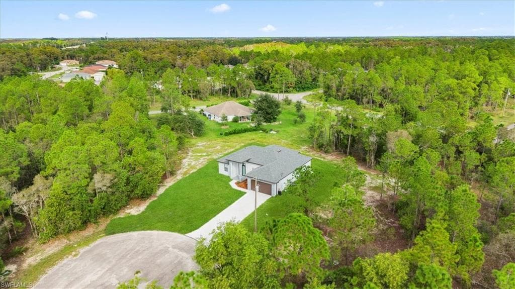 840 Guienne Ln, Lehigh Acres, FL 33974-8