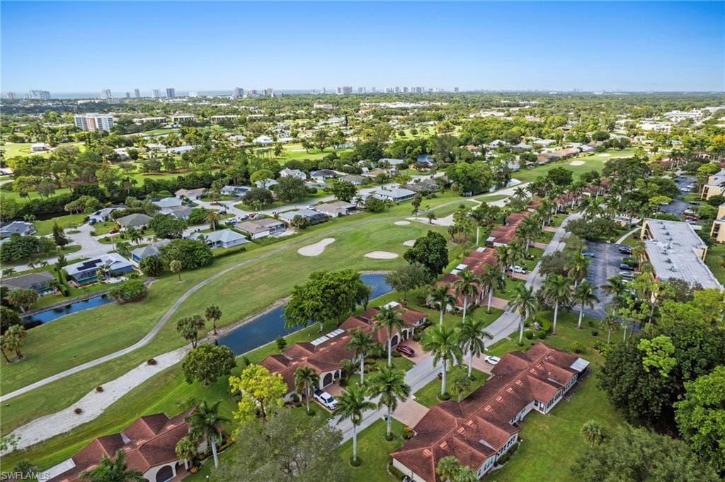 1037 Forest Lakes Dr 8d, Naples, FL 34105-48