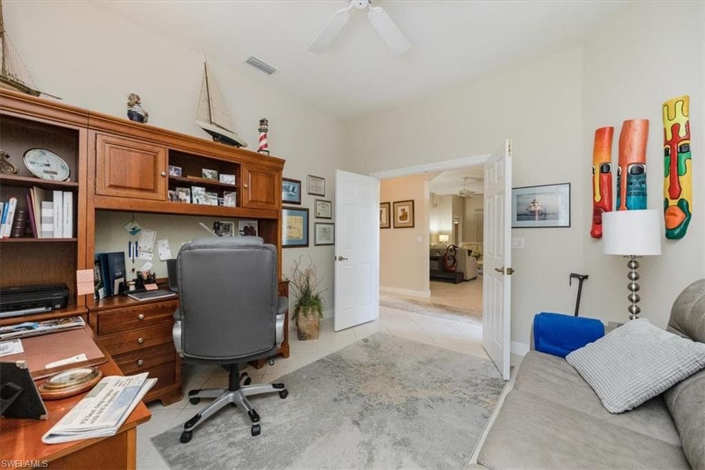 913 Vistana Cir 7, Naples, FL 34119-13