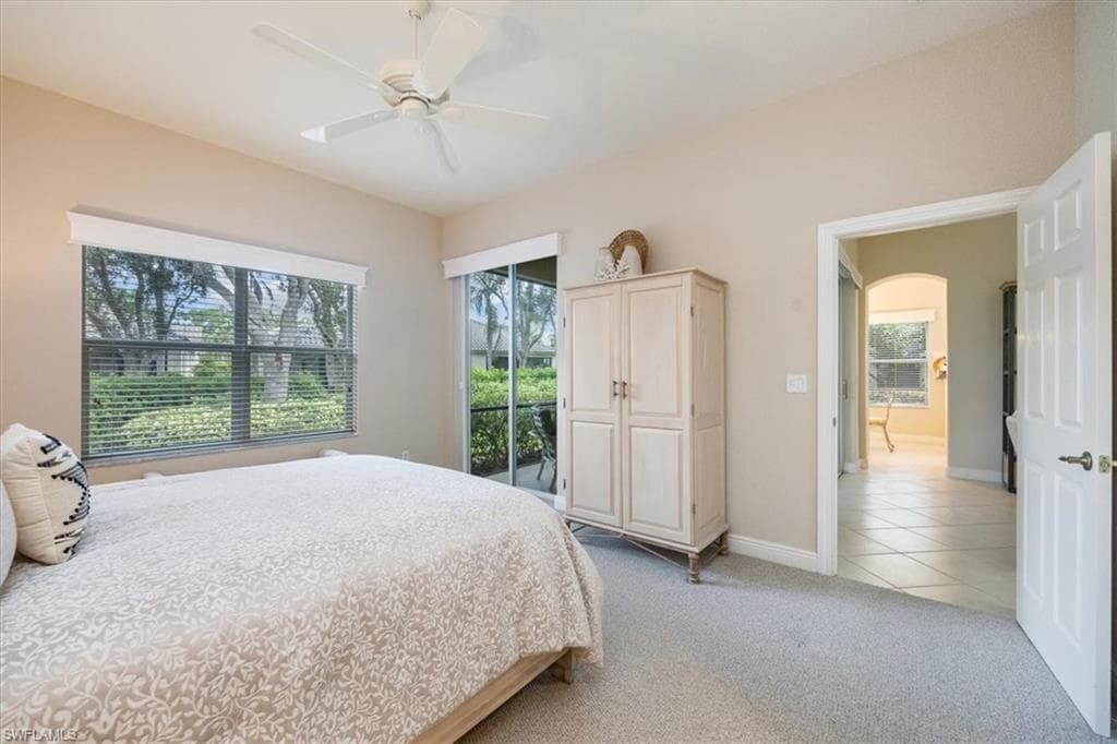 913 Vistana Cir 7, Naples, FL 34119-16