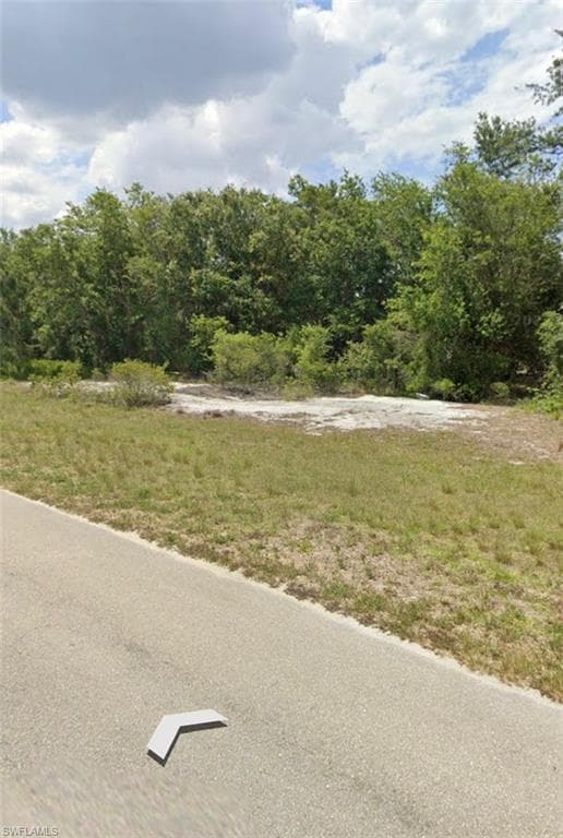 533-535 Grant Blvd, Lehigh Acres, FL 33974-3