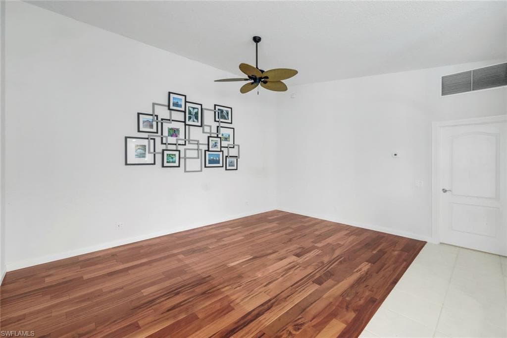 4155 Saint George Ln, Naples, FL 34119-11