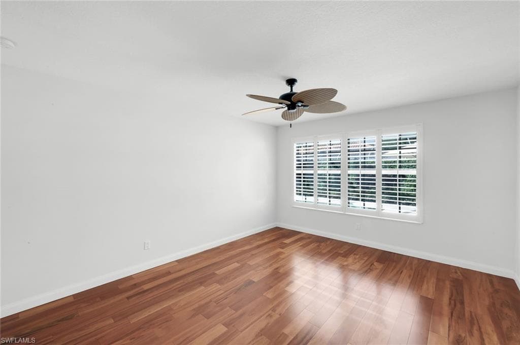 4155 Saint George Ln, Naples, FL 34119-18